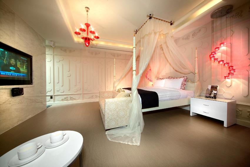 Yen Jim Boutique Motel Luodong Exterior photo